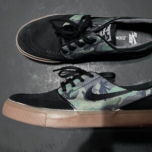 Camo Nike Janoski Zoom Canvas/Suede - Men's 8 Women's 9.5